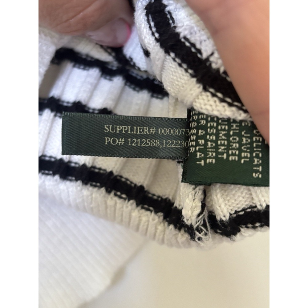 Ralph Lauren V-Neck Sweater Turn Lock Clasp Women's Sz Medium Striped Preppy - Picture 6 of 6